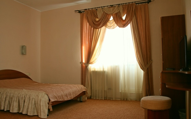 Myis Hotel