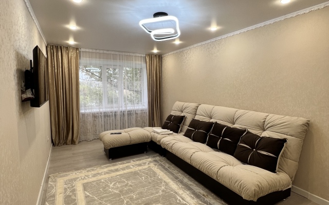 Bukhar Zhirau 63 Chudesniy Variant Flat