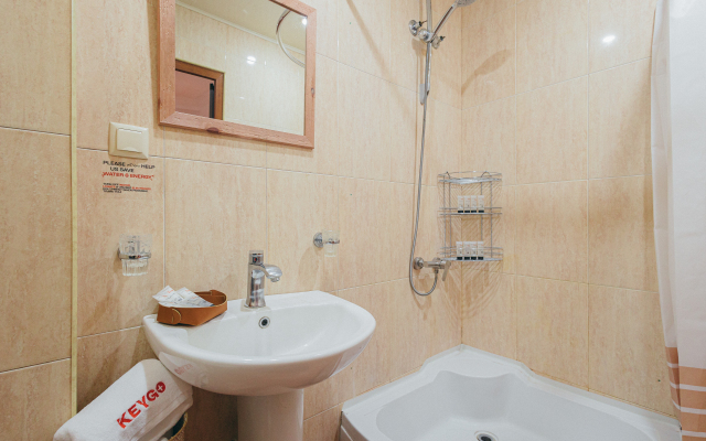 KeyGo #0011, 2 Bedroom, Near The Opera House Apartments
