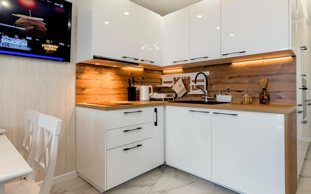 Roz Del Mar Apartments