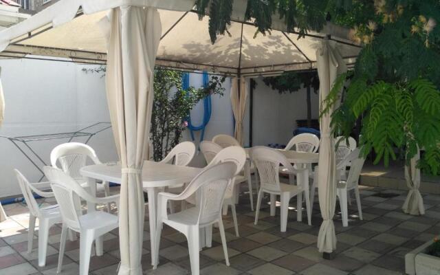 Moryak Guest House