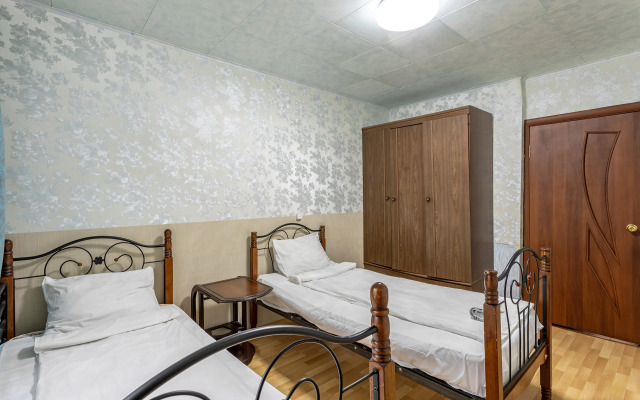 Trekhkomnatnaya Bolshaya Flat
