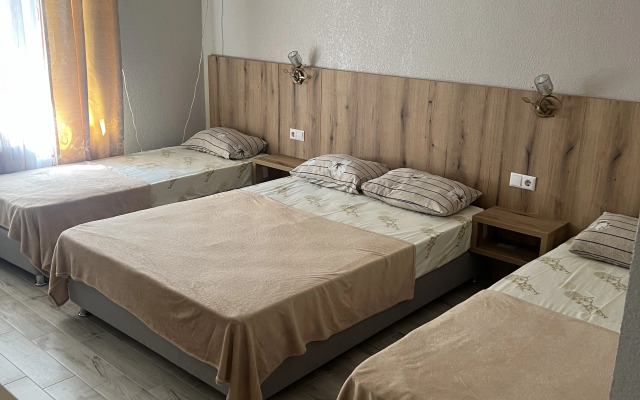 Iliadis Living quartes