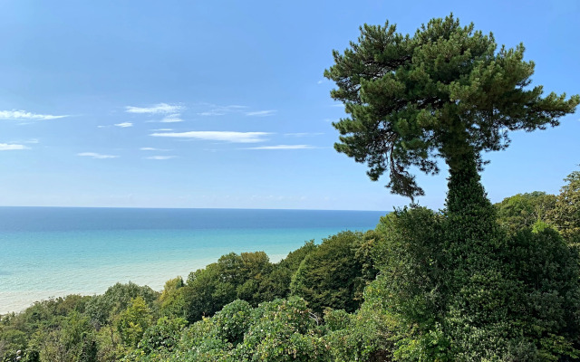 Townhouse Ryadom s morem s basseinom Villa 2