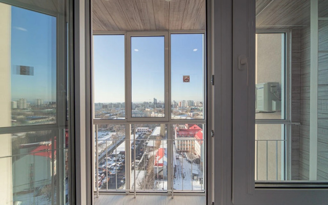 Квартира от компании Хоум Отель на проспекте Карла Маркса 4Б