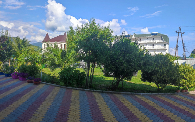 Emiliya Guest House