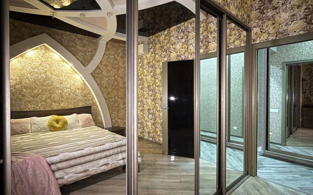 Апартаменты с панорамными окнами в новом доме