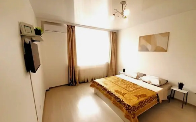 5 Gor Apartments