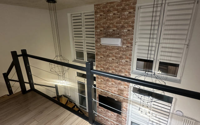 Квартира Двухуровневая в Стиле Лофт