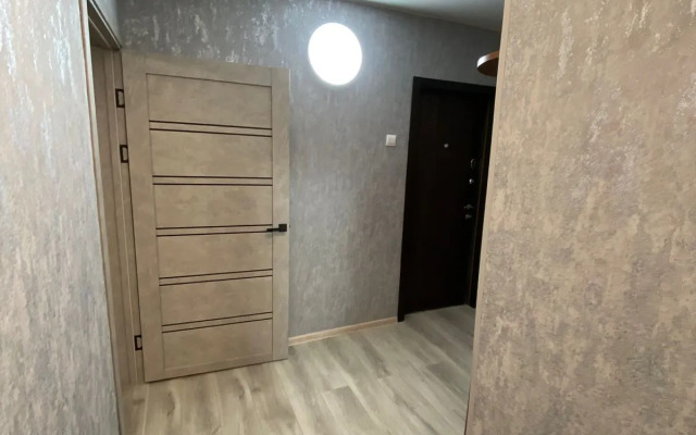 V Spalnom Rayone Flat