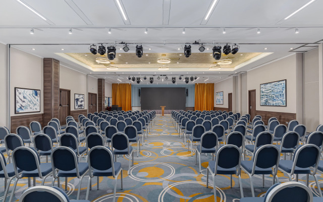 Гостиница и Конгресс-Центр Radisson Саранск