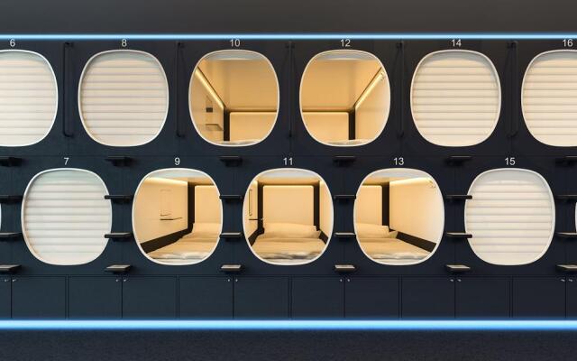 Qube Capsule Hotel