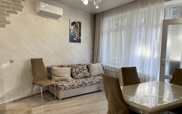 Частный Дом 168 на Советской 73