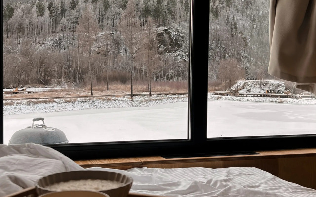 Glemping Khan Glamping Goloustnoye