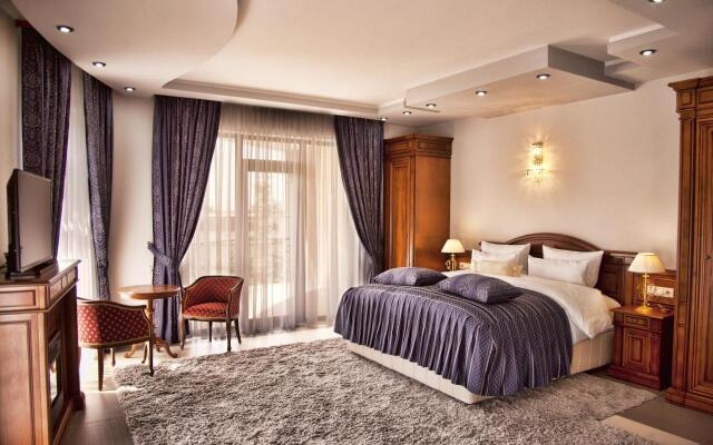 Multi Grand Pharaon Hotel