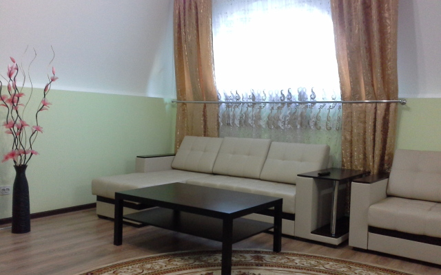 SanBah Guest House