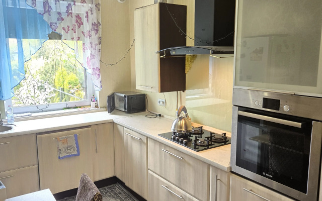 Na Zarechnoy 4  Private house