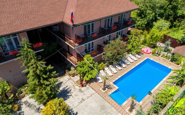 Gostevoy Dom U Yeleny Guest House