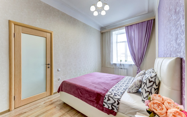 Raiskie Prostory Ligovskogo Apartments