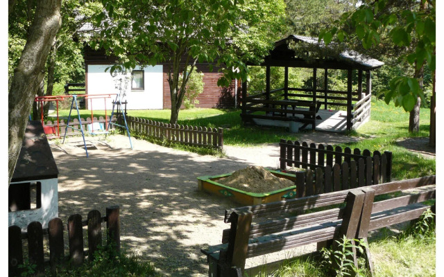 Шале Размещение с одной спальней (2+2)