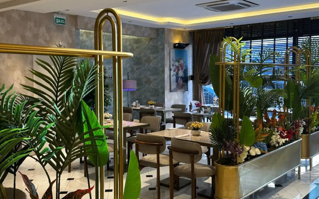 Отель Grand Hamit By Karadayi Airport