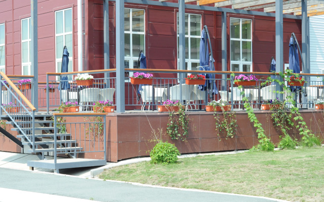 Vostok Hotel