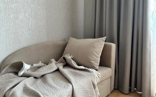 Na Chkalova 37 S Vidom Na Gory Apartment
