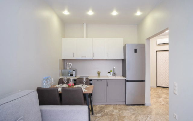 Red Apartments Art Layt Siti Mone Apartments