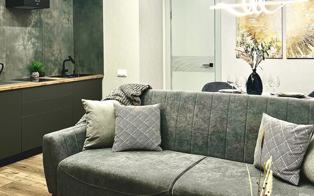 V Tsentre Okolo Akvaparka Flat