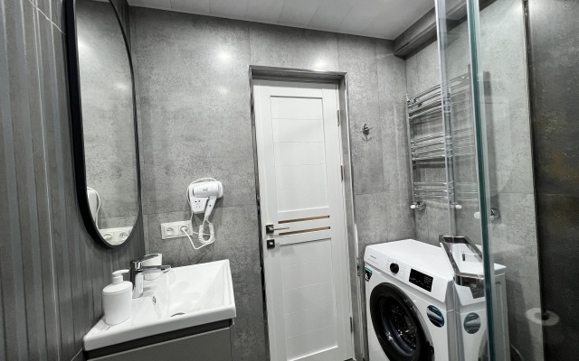 New Modern Classic City Center Apartments