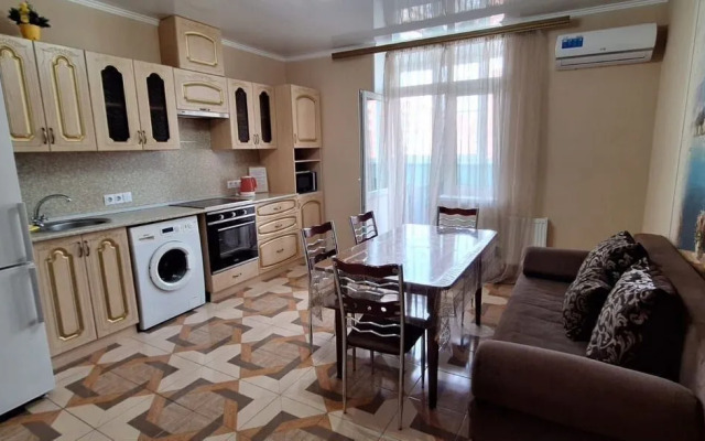 Квартира на Восточно-Кругликовской 18