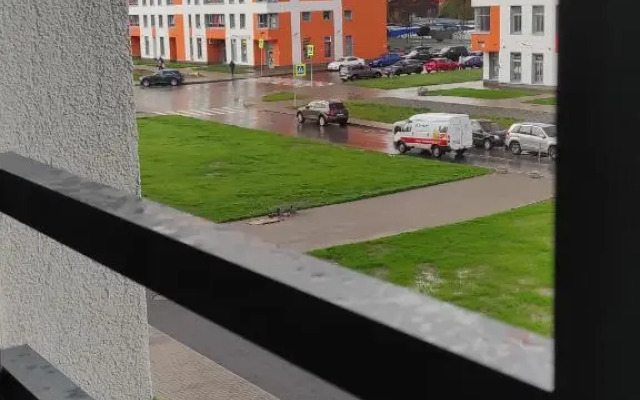 Vesna Na Izmaylovskom Flat