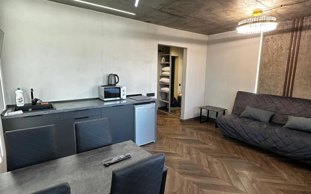 Na Konstitutsii 5/1 Flat