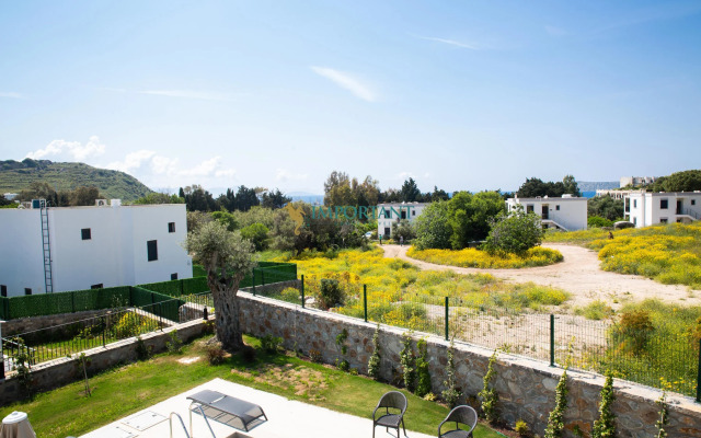 BD498-Gümüşlükte 4 Odalı Özel Havuzlu Villa