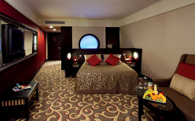Cornelia Diamond Golf Resort & SPA