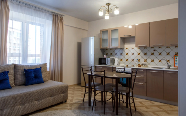 Osennyaya fantaziya vozle Modnogo kvartala Apartments