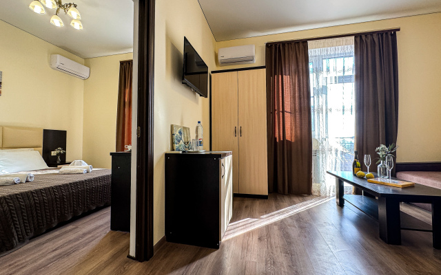 Poberezhye Guest House