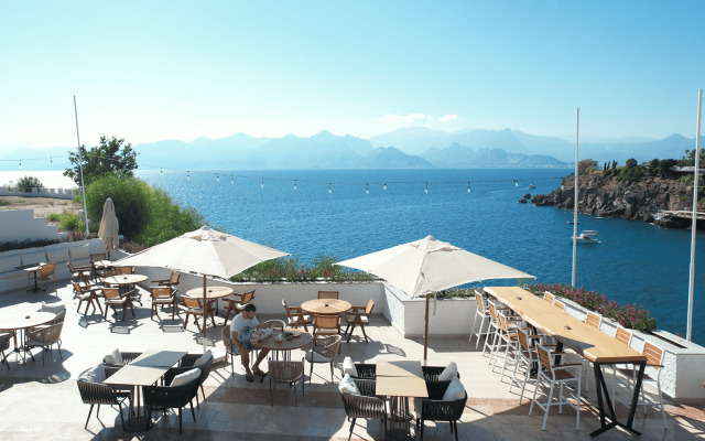 Qinn Hotel