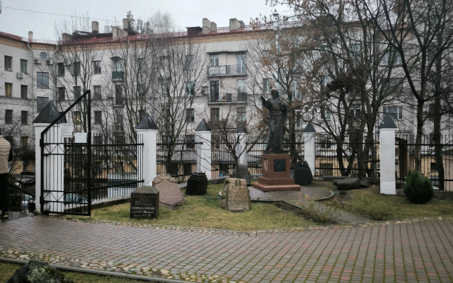 Prospekt Nezavisimosti 44, Supertsentr, Dvushka Apartments