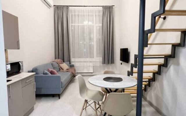 Apartamenty Dvukhurovnevye Clover Studio u metro Baumanskaya
