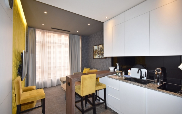 Avenue ApartHotel