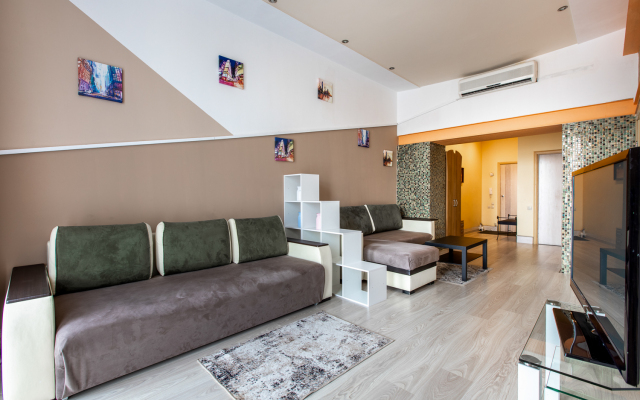 Апартаменты БонАпарт 2-ком на Кутузовском пр-те д.30