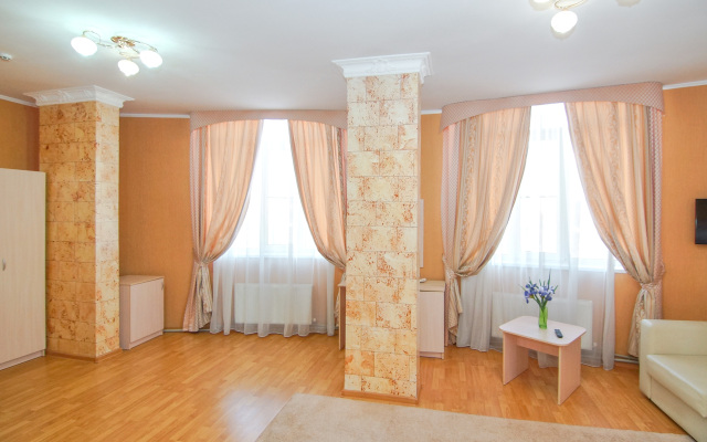 Hotel Iris