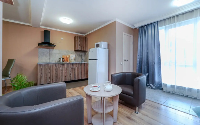 1 Gosti-24 Na Krymskoy Apartment