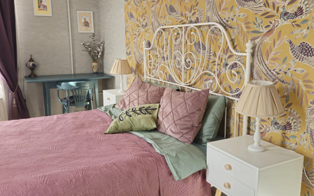 Квартира у Александровского Сада с Красивым Видом