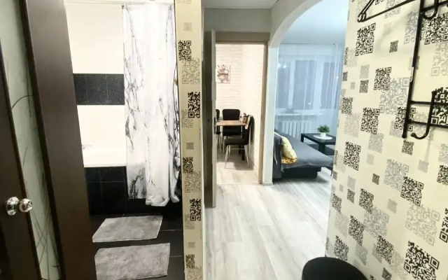 Uyutnaya 2komn Kvartira V Tsentre Apartments
