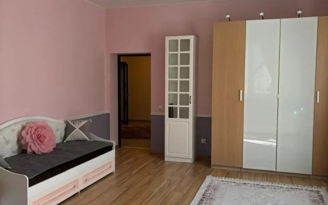 V Dome Schastya Living Quarters
