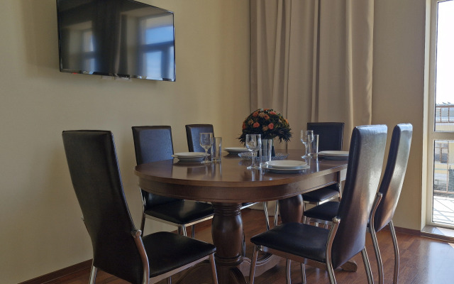 Atlant Alushta 2 Flat