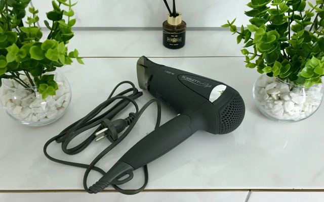 Современная комфортная квартира в спальном районе, рядом с выездом из города