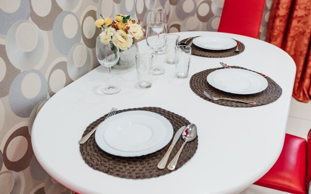 Апартаменты Двухкомнатные на Переулке хрустальном 27 на 15 этаже